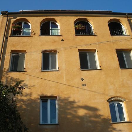 B&B Nelly G Carbuta Екстериор снимка