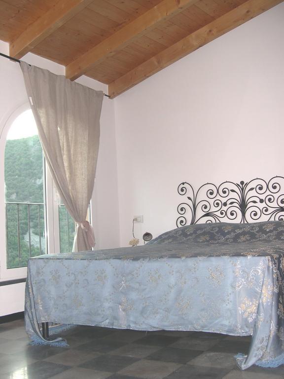 B&B Nelly G Carbuta Стая снимка