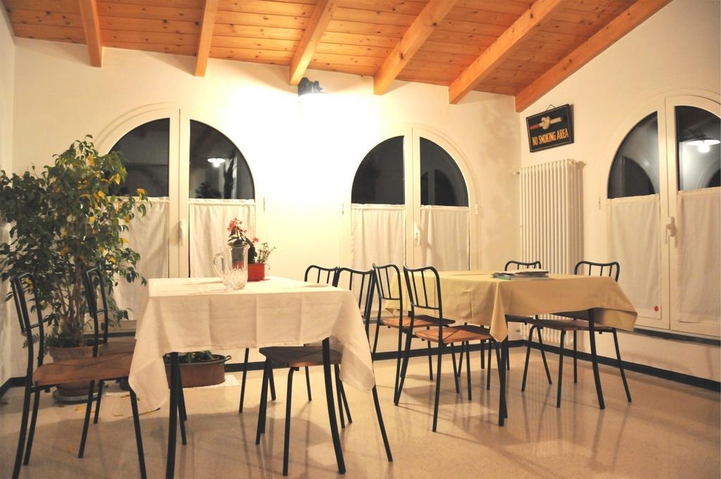 B&B Nelly G Carbuta Екстериор снимка