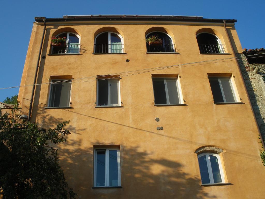 B&B Nelly G Carbuta Екстериор снимка